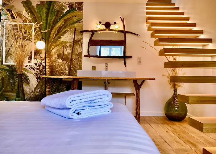 Nid Douillet Sous Les Toits Avec Jacuzzi Apartment